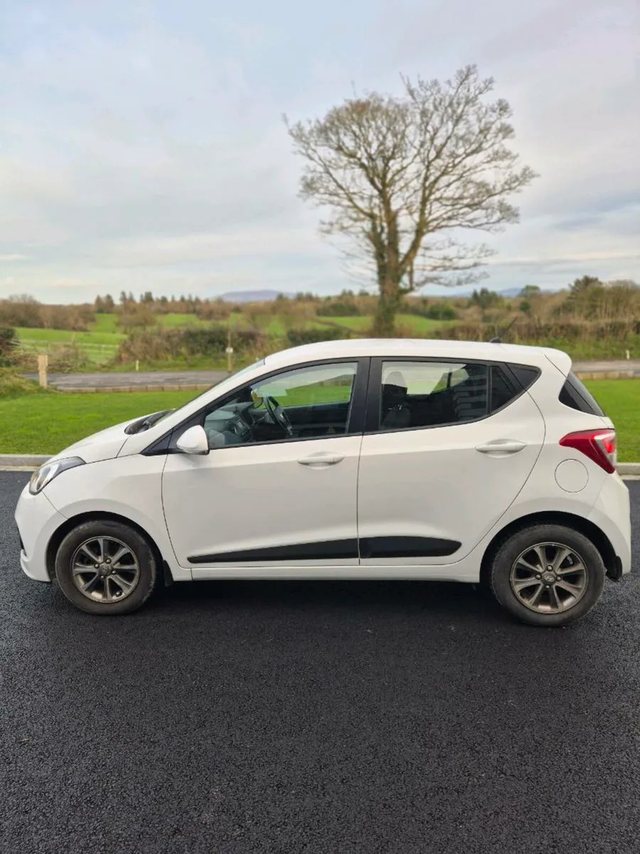 2015 Hyundai i10 - Image 4