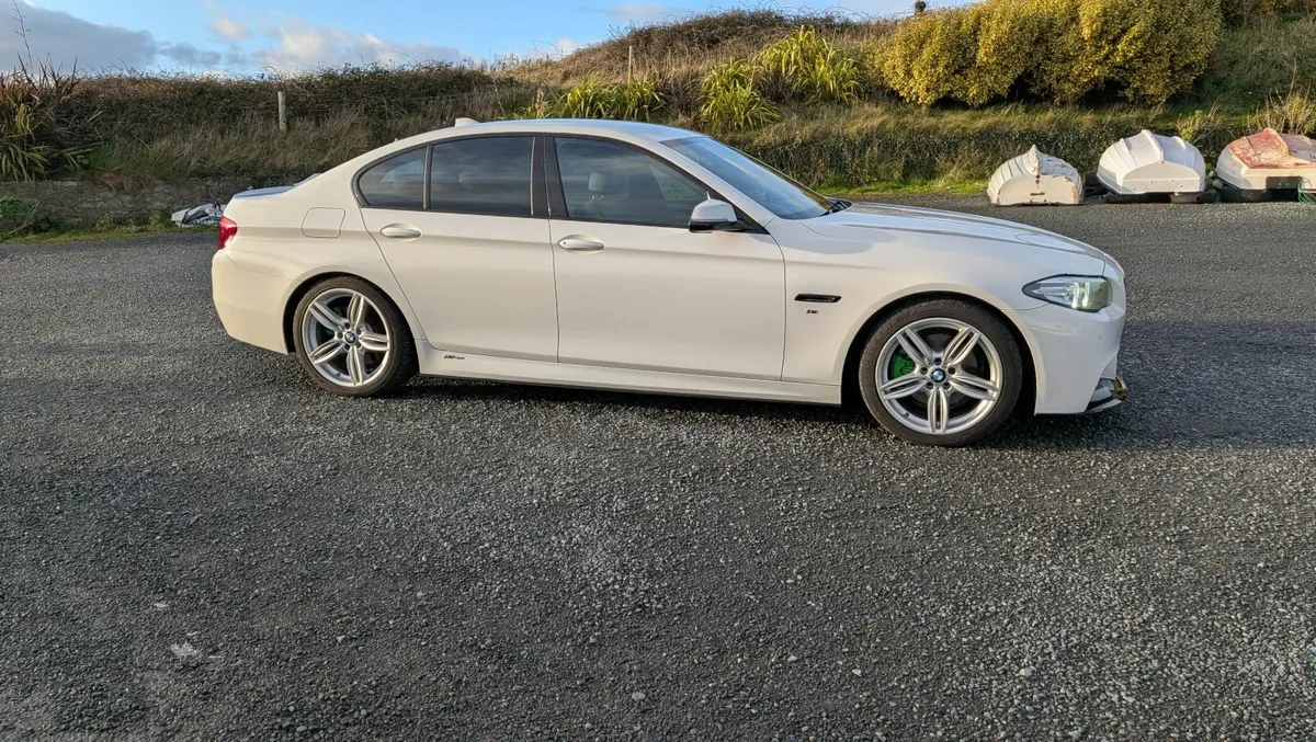 BMW 5 Series F10 B47 520d M Sport Auto - CarPlay - Image 4