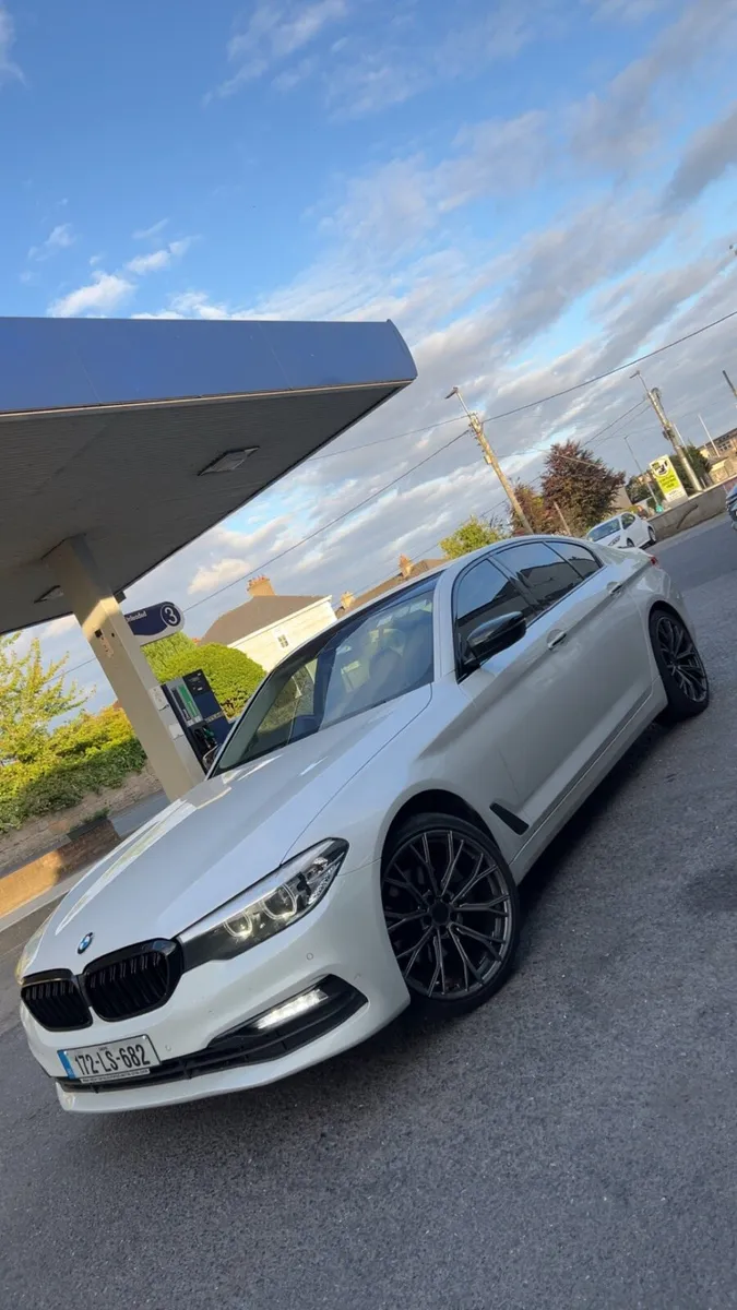Bmw 520 D - Image 2
