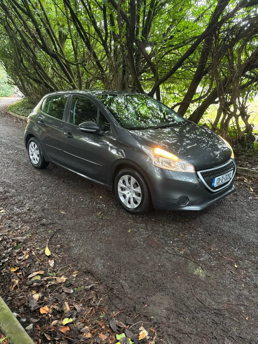 Peugeot 208. NCT 7/26. Tax 02/26. - Image 2