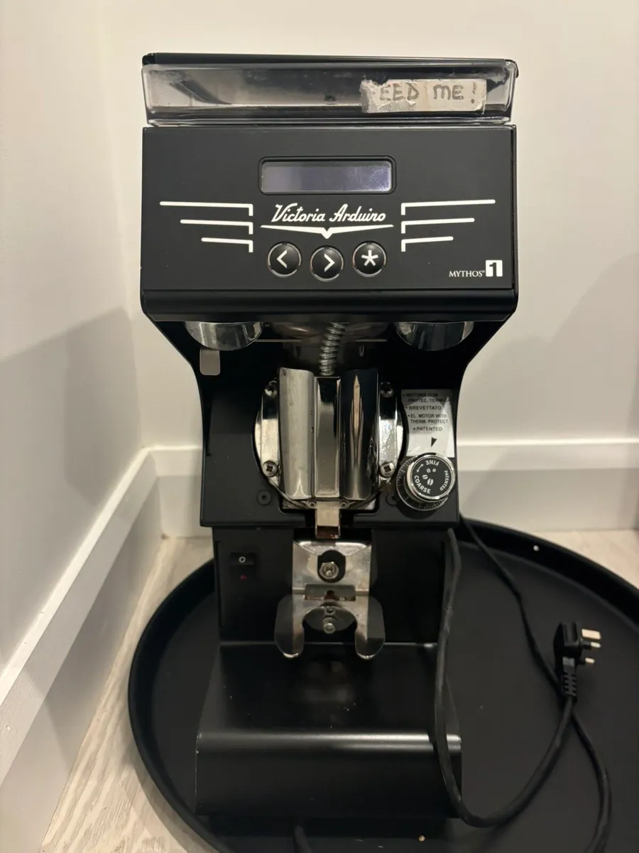 Victoria Arduino Mythos One prof coffee grinder - Image 1
