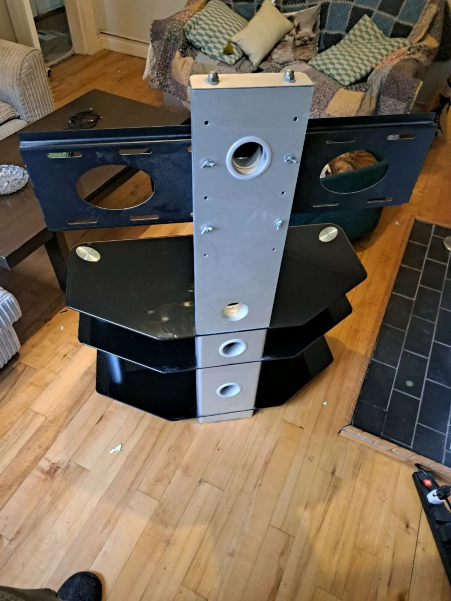 TV/Entertainment Stand - Image 2