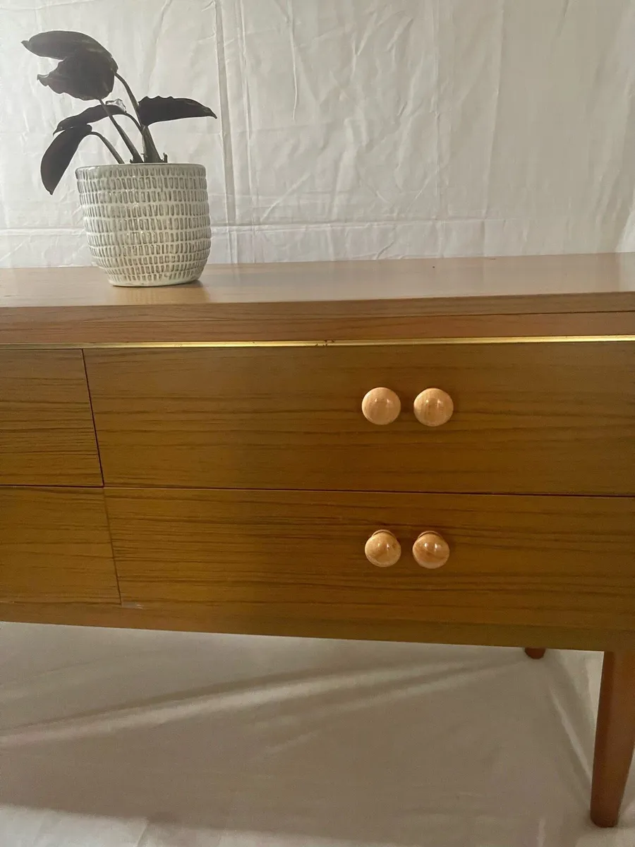 Mid century sideboard - Image 1