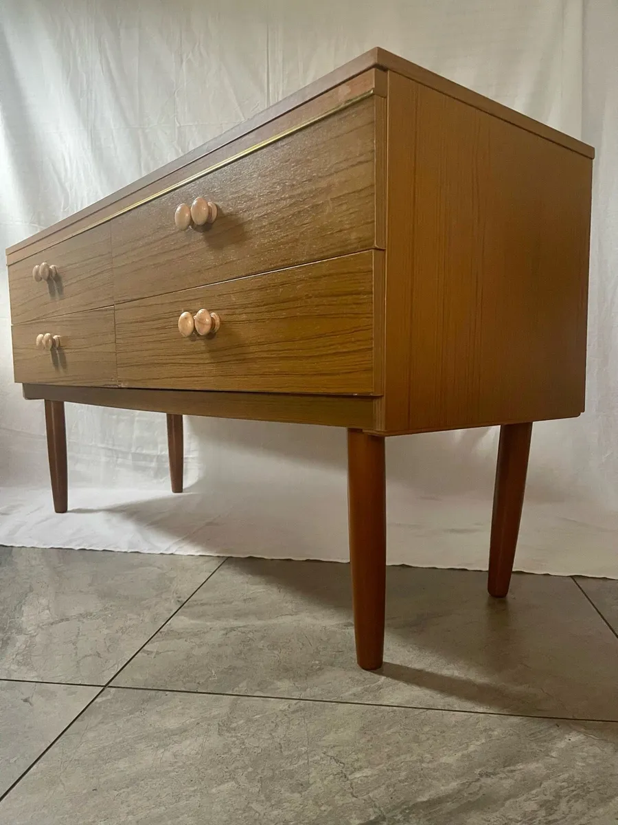 Mid century sideboard - Image 4