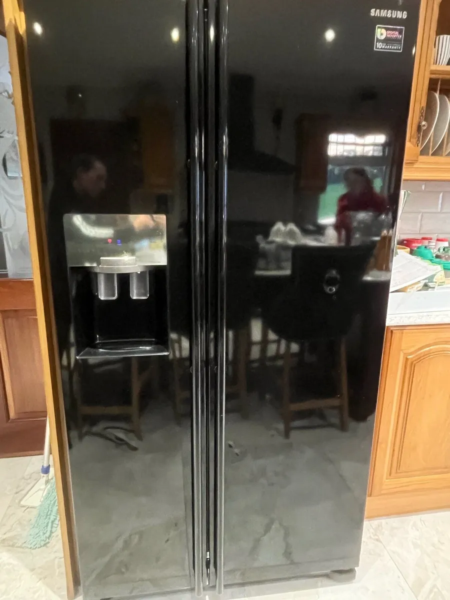 Samsung American Fridge Freezer - Image 1