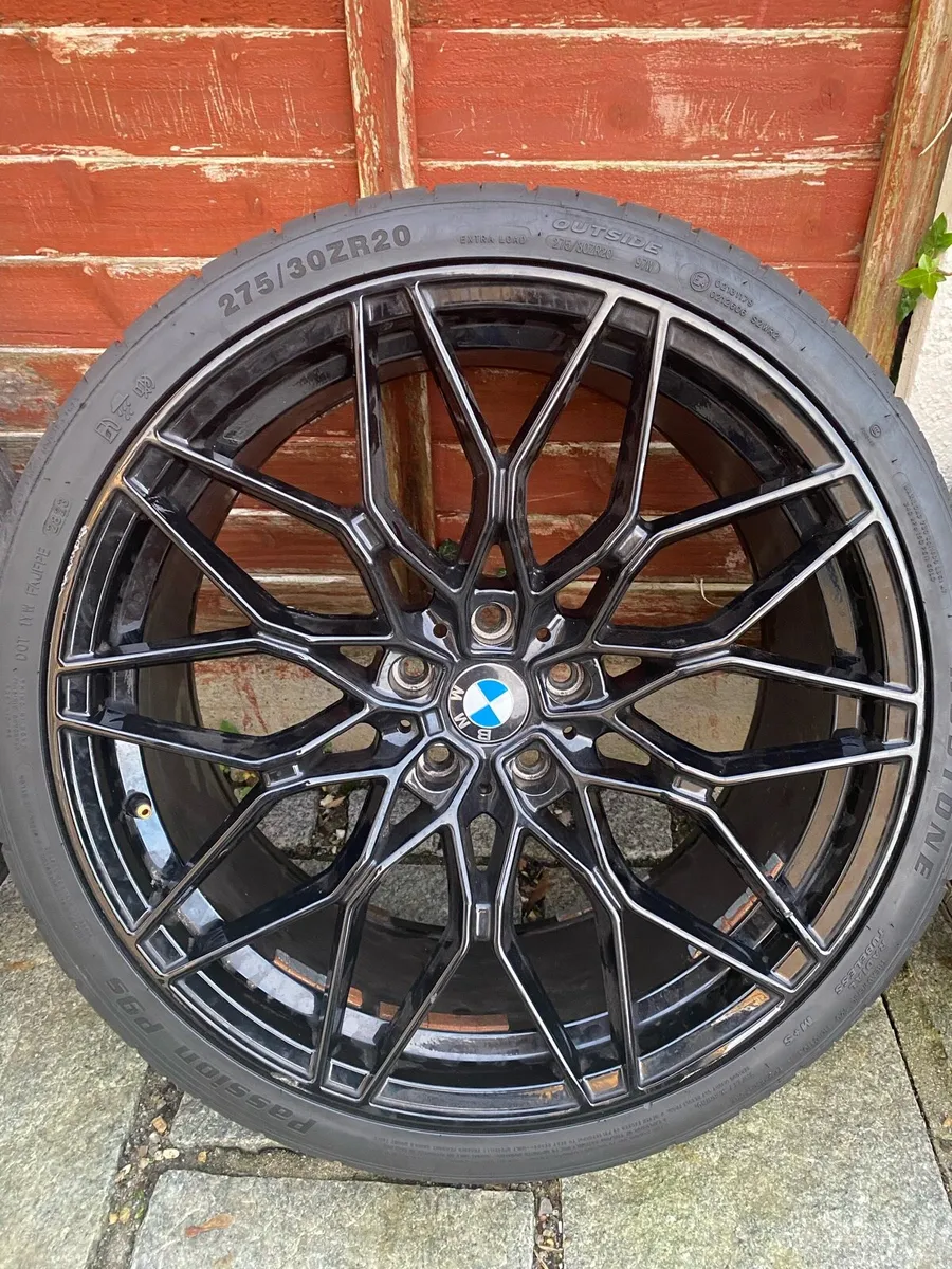 BMW 20 ‘’ Alloys with Tyres - Image 2