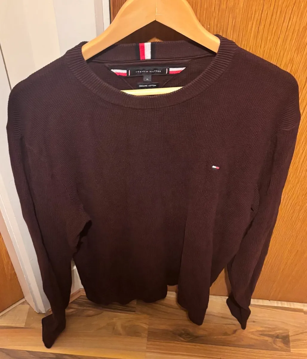 Tommy Hilfiger Pullover XL - Image 1