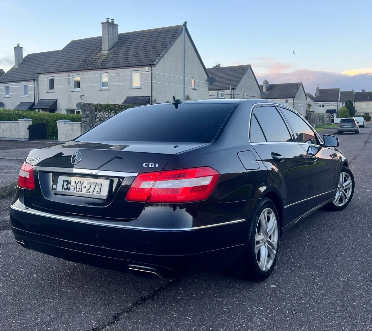 MERCEDES E200 2013 NEW NCT & TAX LOW KM. - Image 4