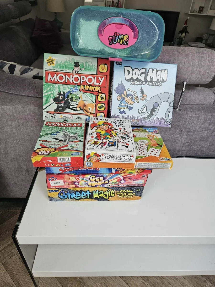 Bumper Set of Board Games & Magic Sets - 9 Items - Image 2