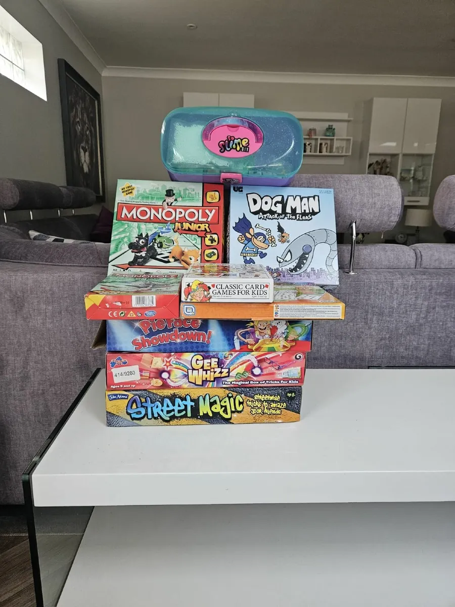 Bumper Set of Board Games & Magic Sets - 9 Items - Image 3