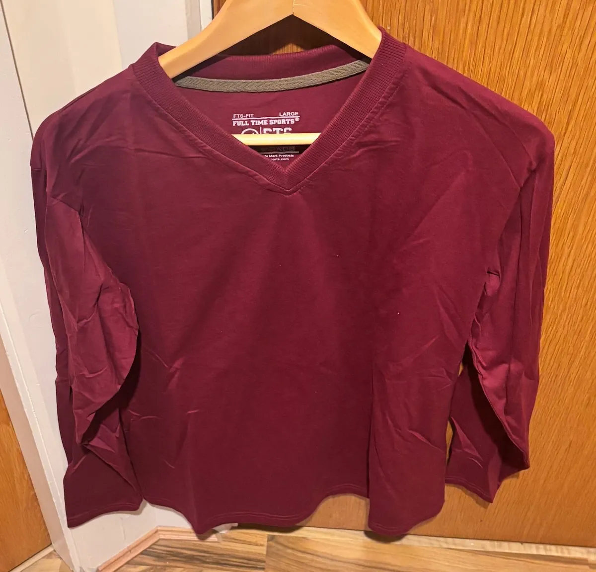 4x Long sleeve T-Shirts (L) - Image 3