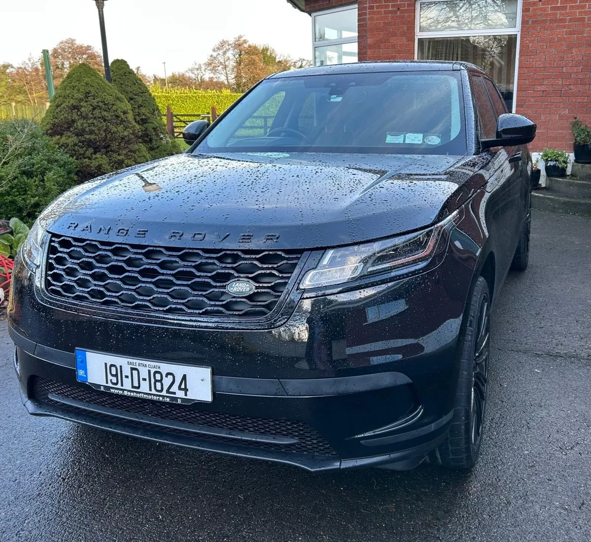 Range Rover Velar - Image 1