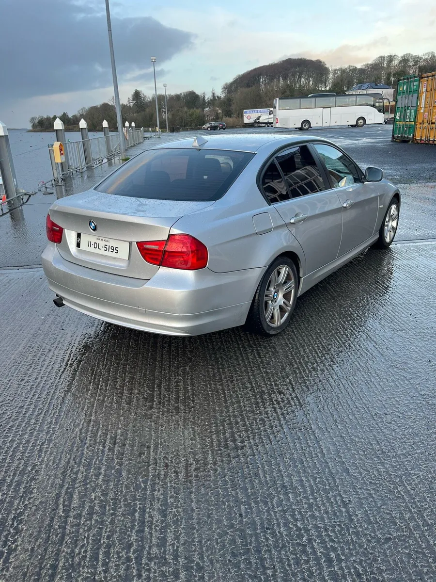 Bmw 316 2 litre Diesel 2011 - Image 3