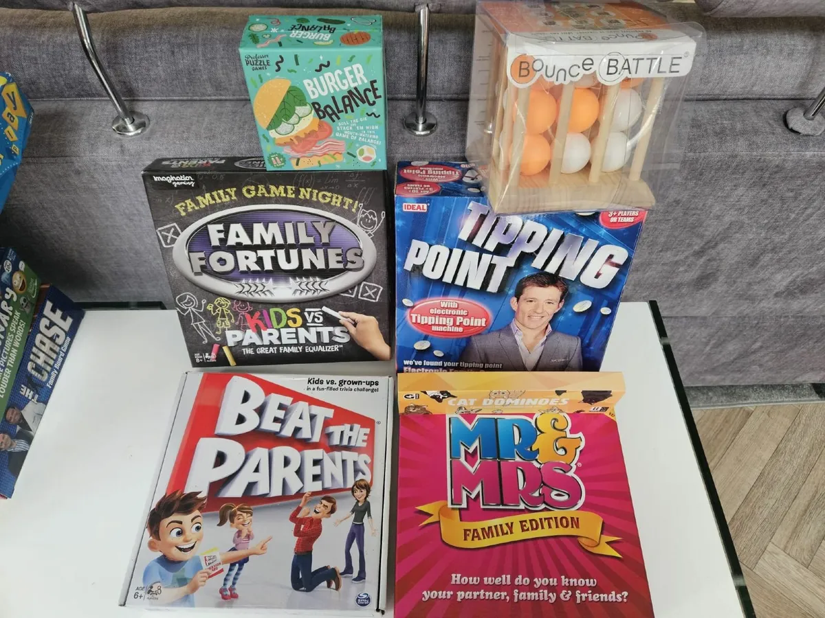 Bumper Set of Board Games & Magic Sets -7 Items  € - Image 3