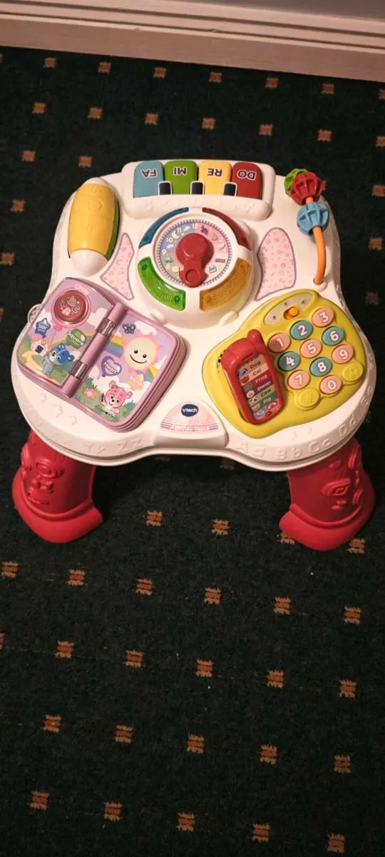 VTech Play & Learn Activity Table 6-36 Months - Image 1