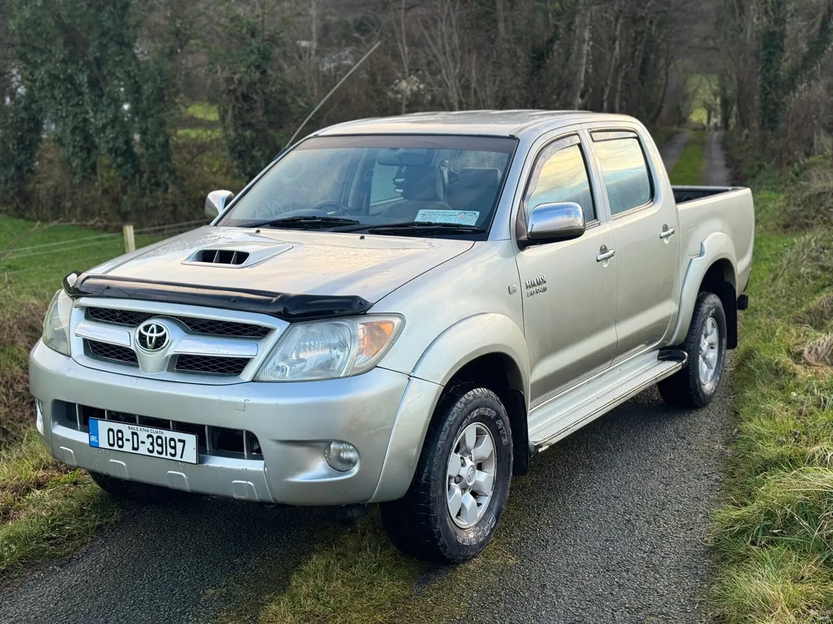 2008 Toyota hilux - Image 2