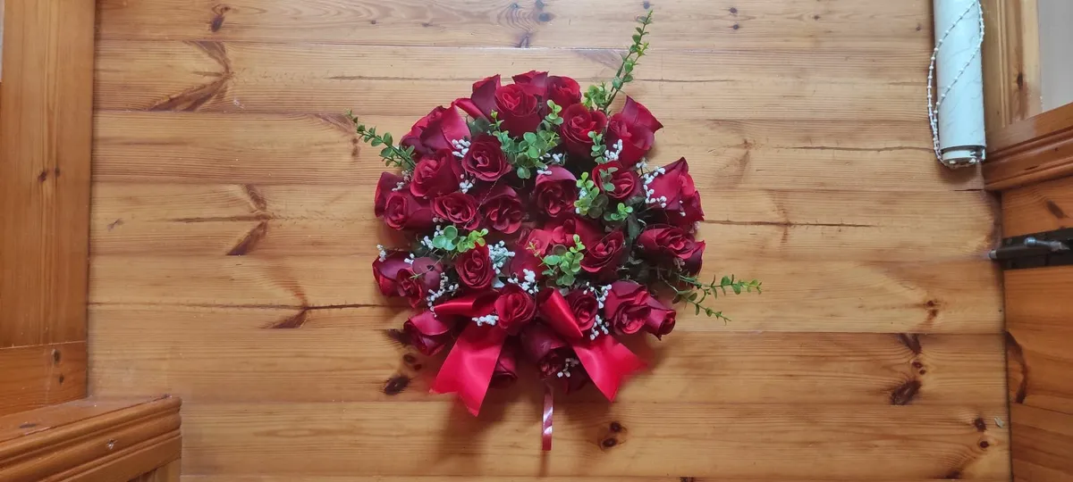 Decorative Wreaths - Image 1