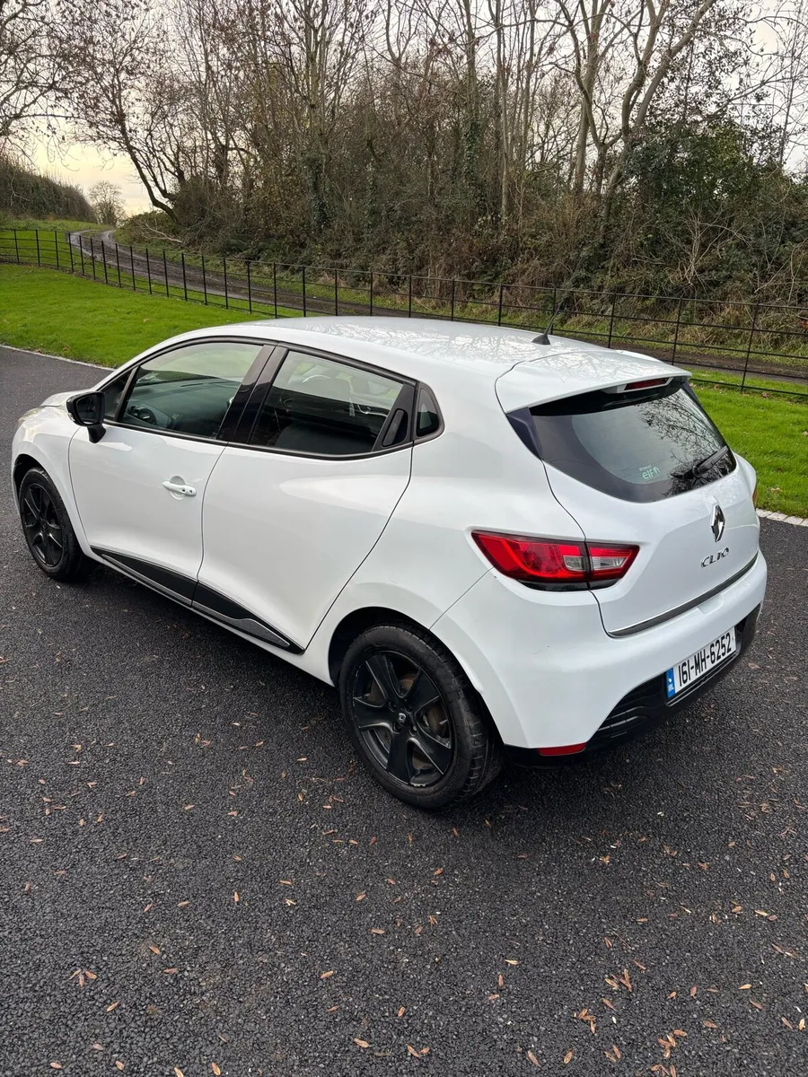 RENAULT CLIO 161 DYNAMIQUE NAV - Image 2