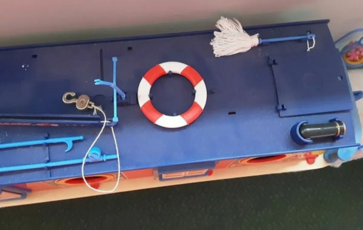 Sylvanian Family Large Canal Boat - Image 4