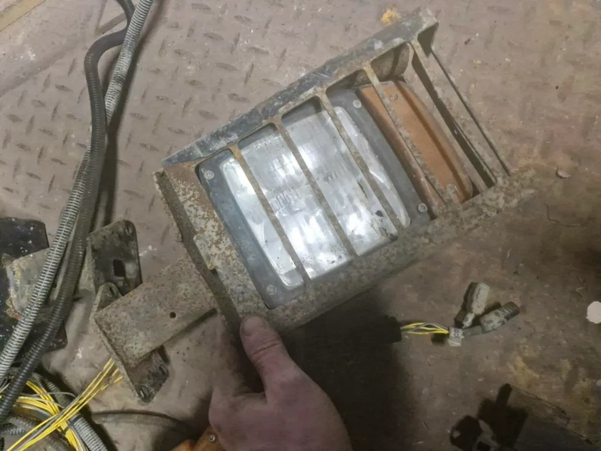 Thwaites Dumper parts - Image 4