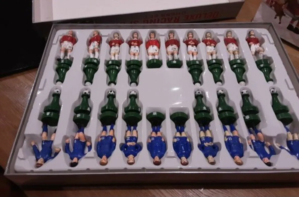 Collector's Item Manchester United Chess Set - Image 3