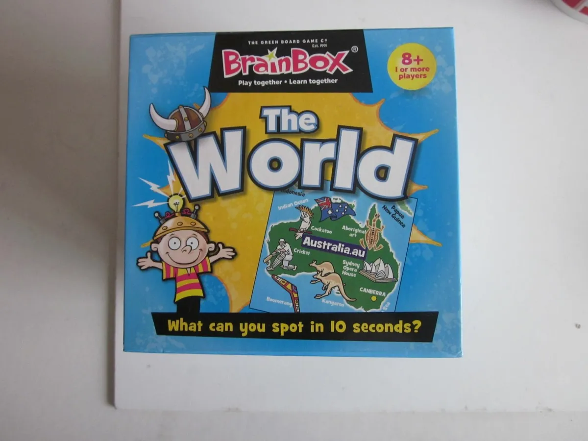 Brain Box The World Family Quiz Card Game - Image 1