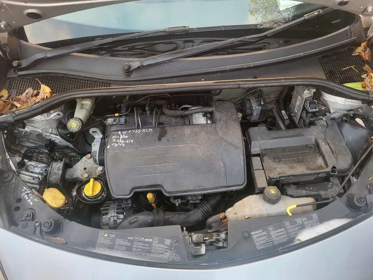 Renault Clio full taxed and tested. - Image 4