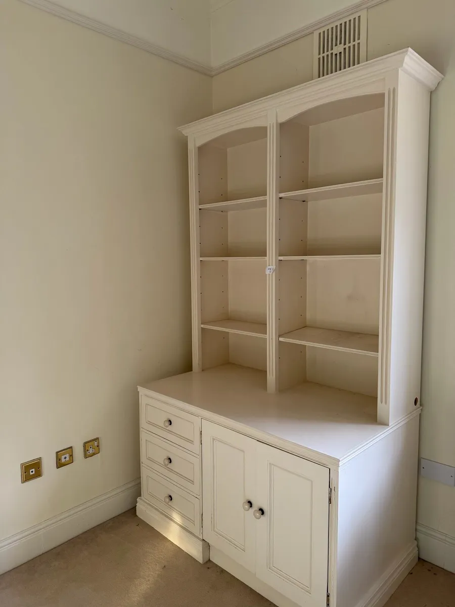 White storage cabinet - Image 2