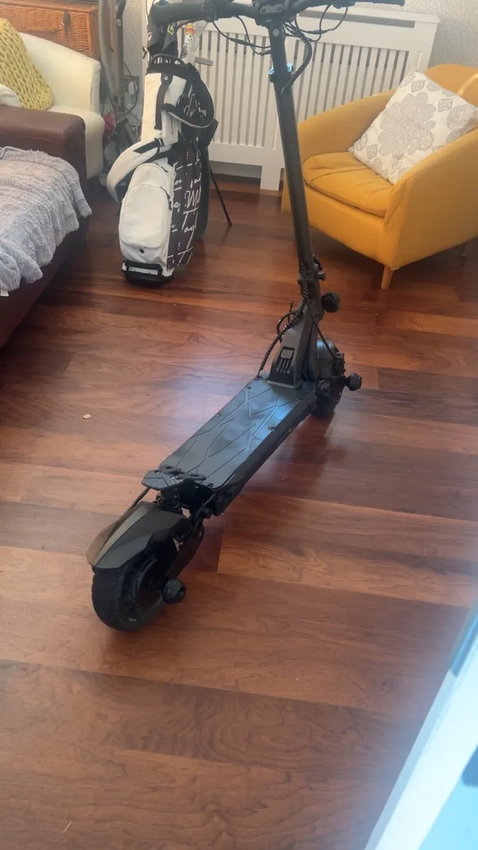 Kukirin G2 Master Electric Scooter - Image 3