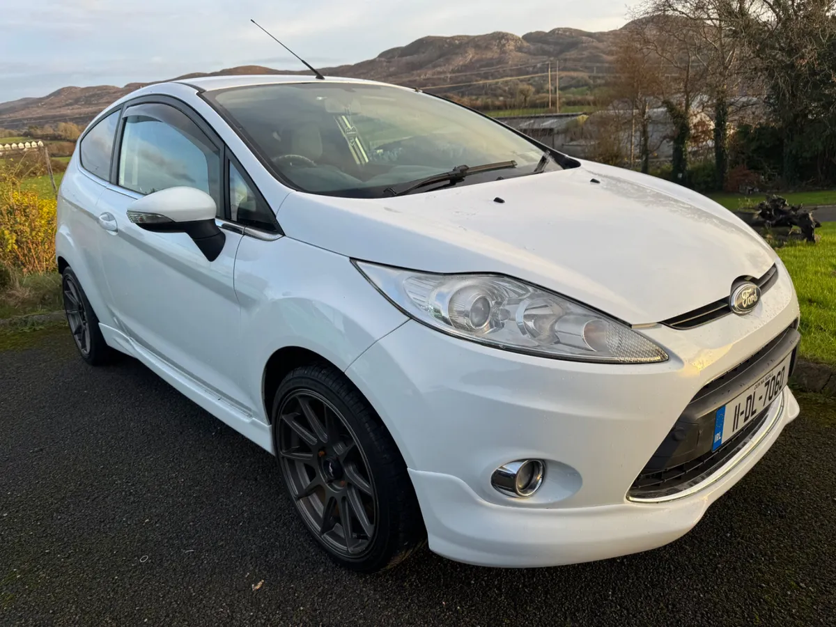 Ford Fiesta 2011 diesel  new nct - Image 2
