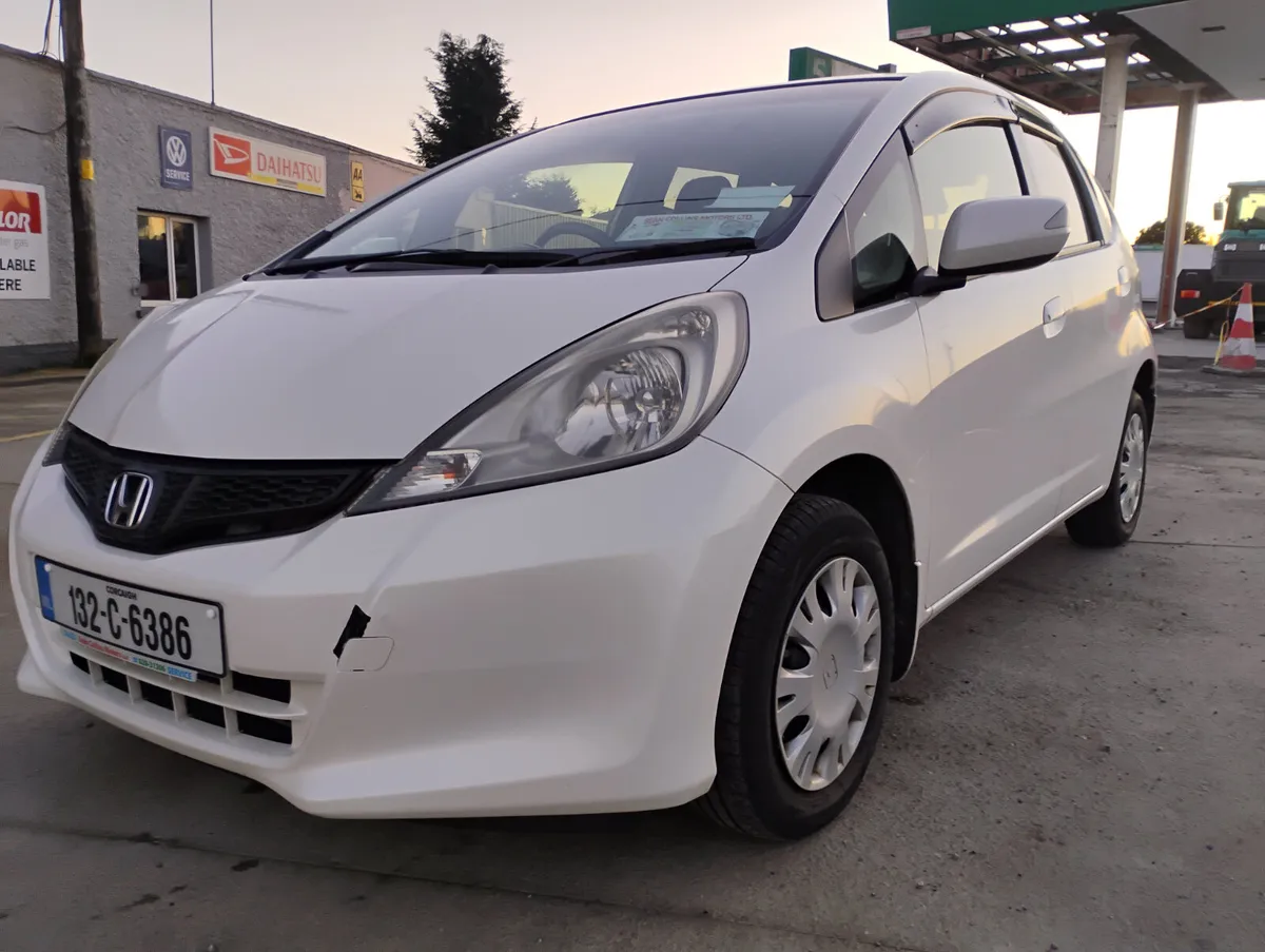 Honda Fit 2013 - Image 4