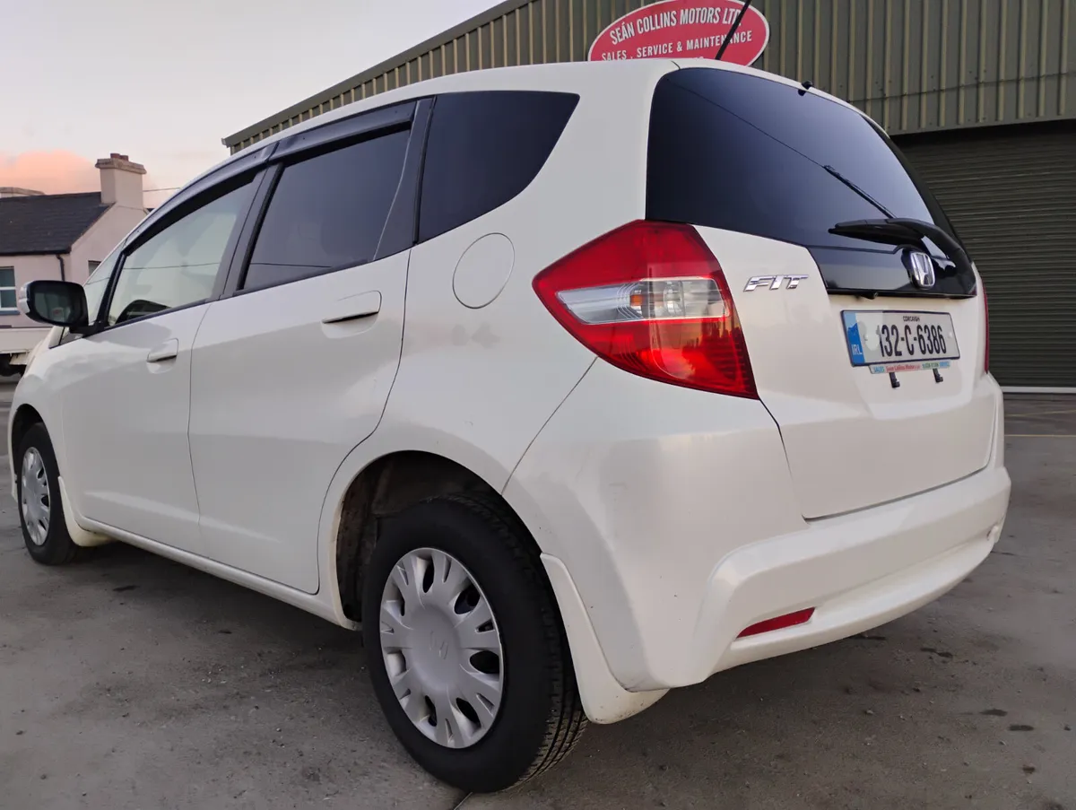 Honda Fit 2013 - Image 3