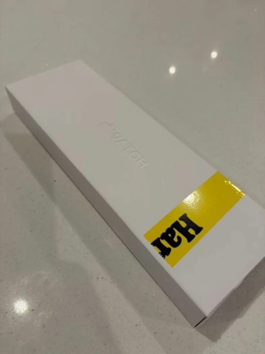 Apple Watch Series 10 46mm Black - Image 4