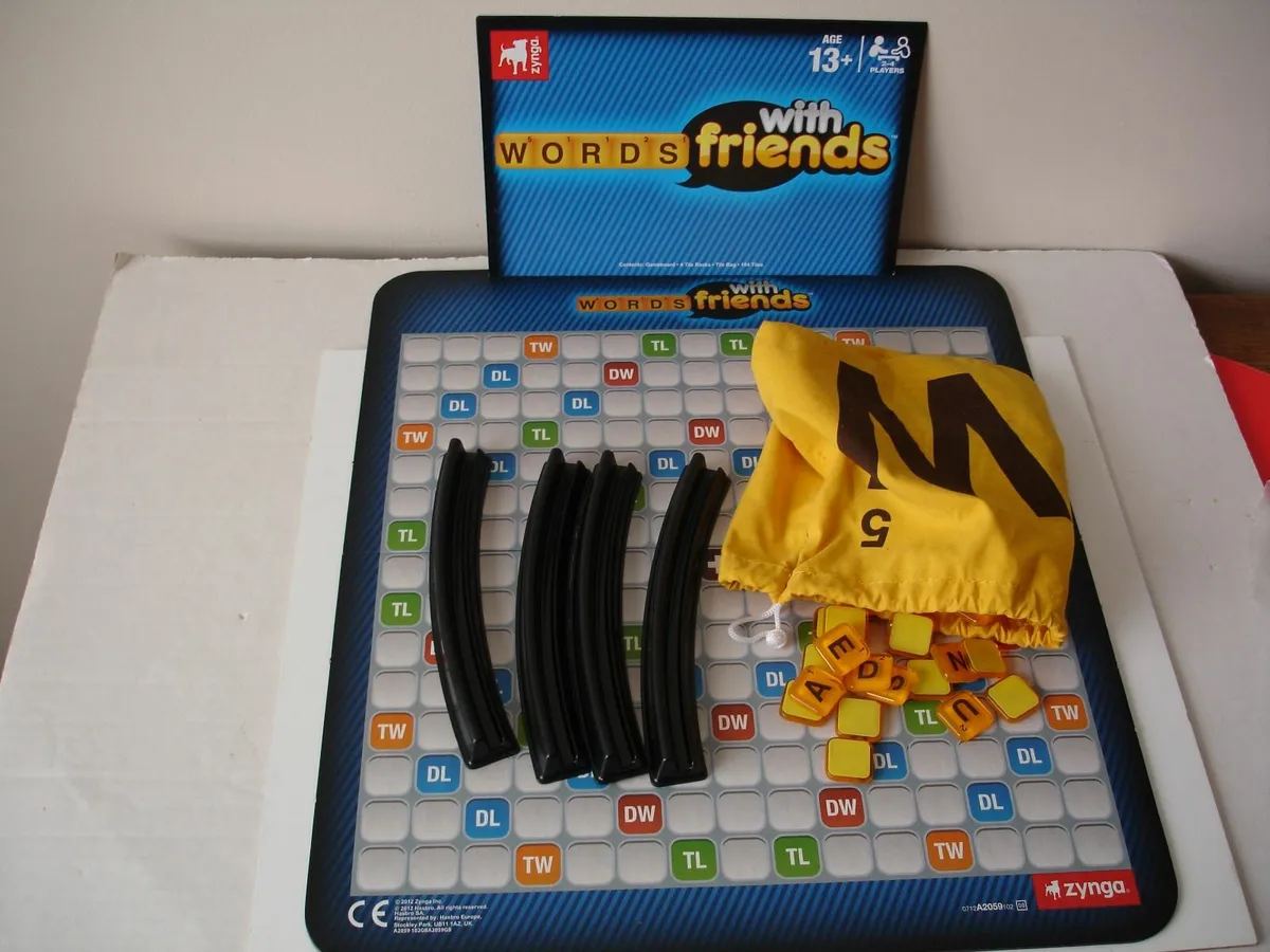 Words with Friends  Board Game Hasbro - Image 4