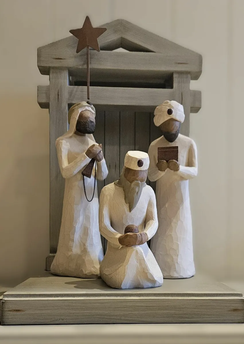 Willow Tree Nativity Set - Image 4