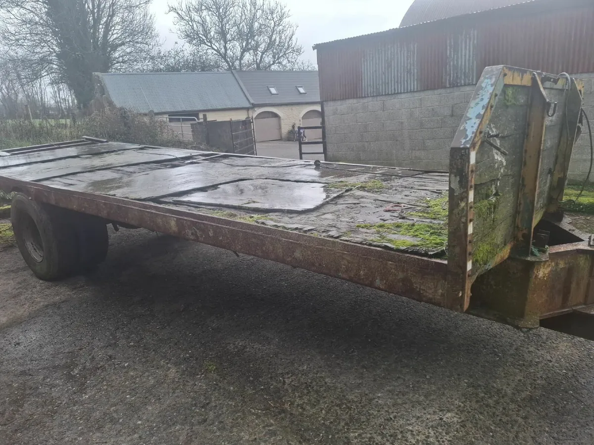 Bale Trailer - Image 1