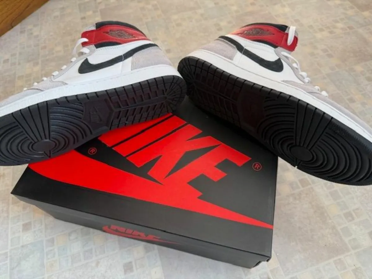 Nike Trainers - Image 2