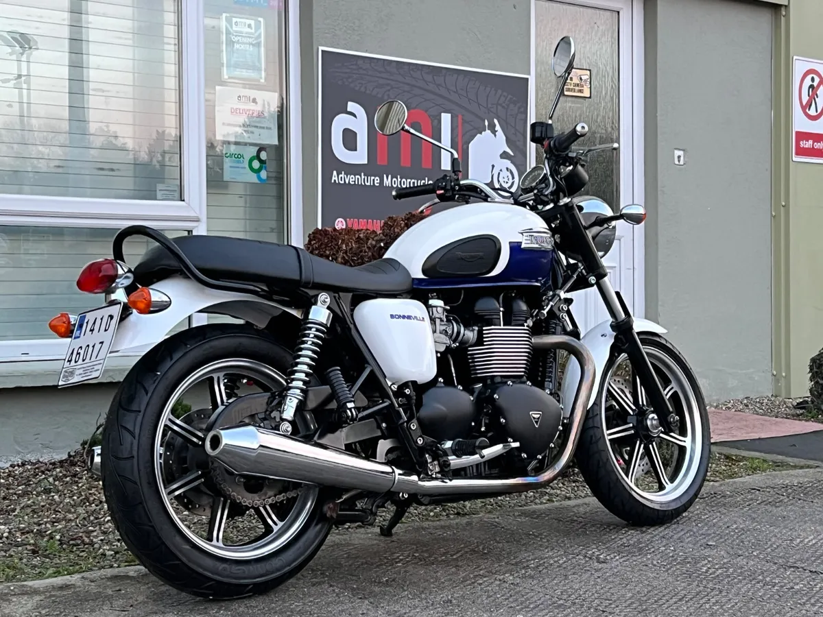 Triumph Bonneville 2014 - Image 3