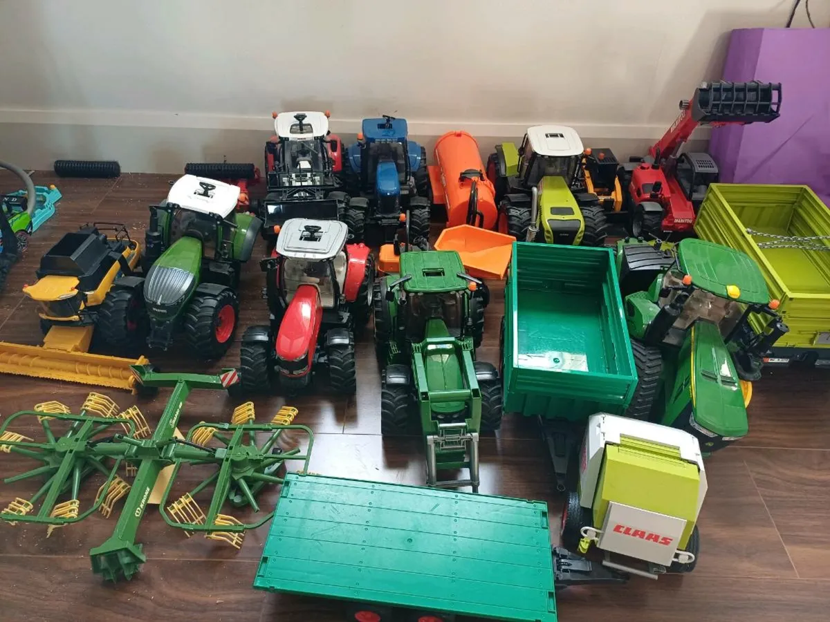 Toys - Image 1