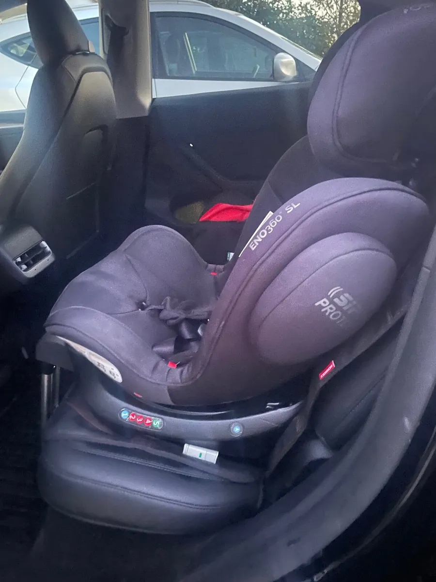 Child Car Seat - Must collect - Image 2