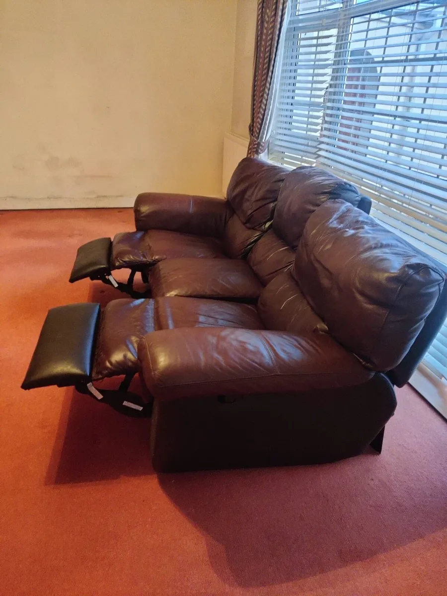 Couch 3 seater leather - free to take - Image 2