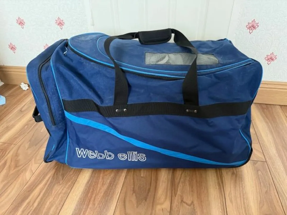 Sports bag