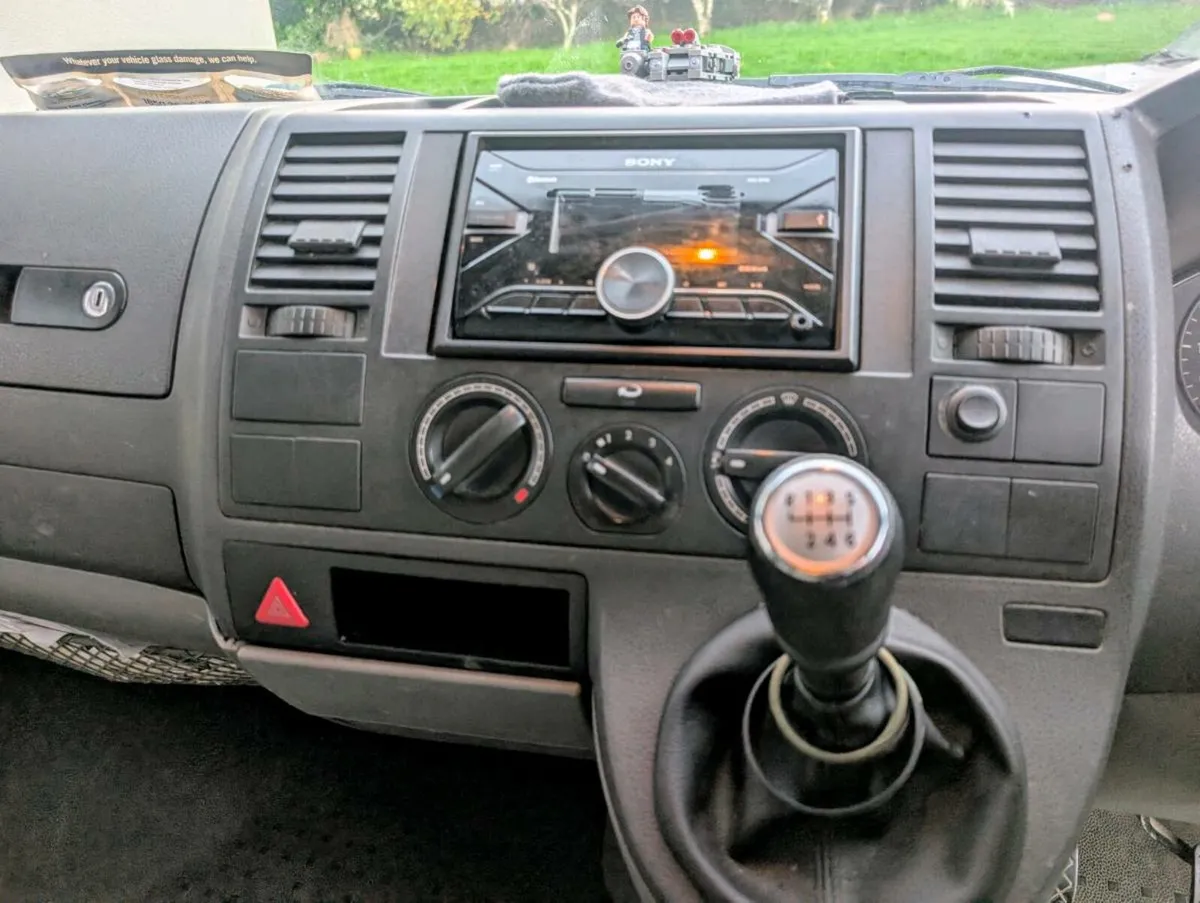 4MOTION Volkswagen Transporter - Image 3