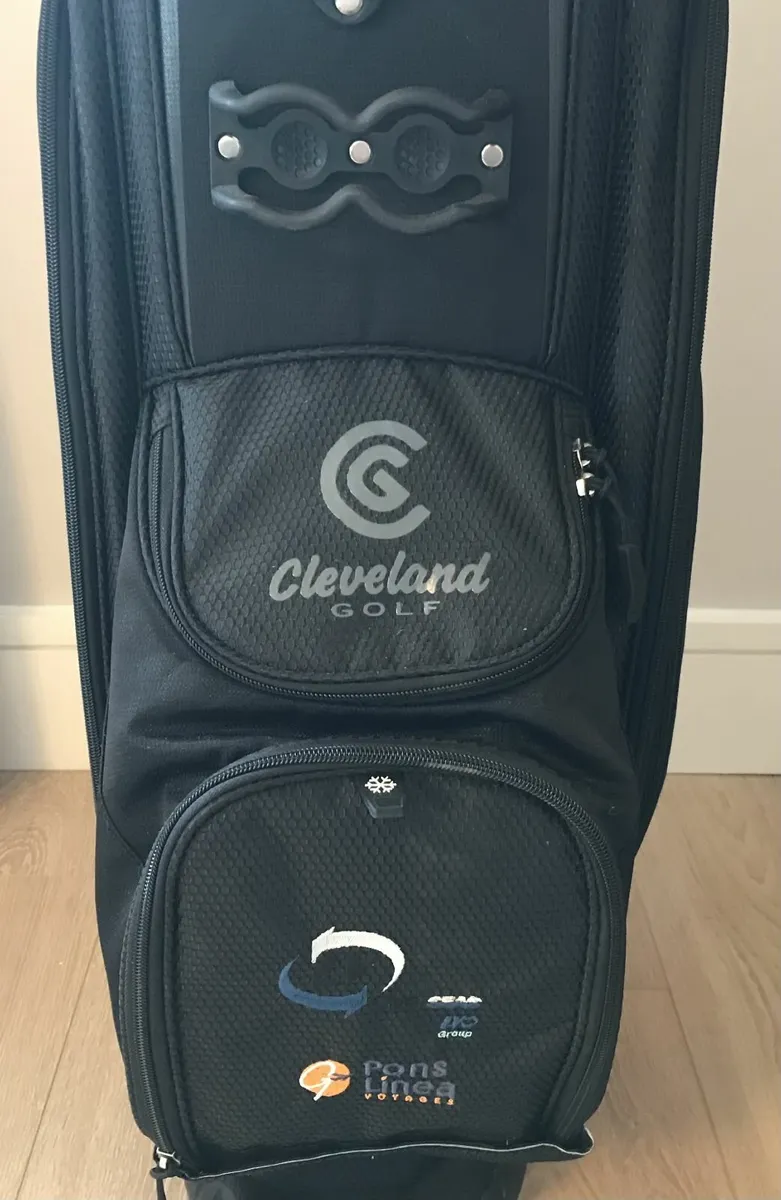 €90 Only - Cleveland Friday Cart Bag – Brand New. - Image 4