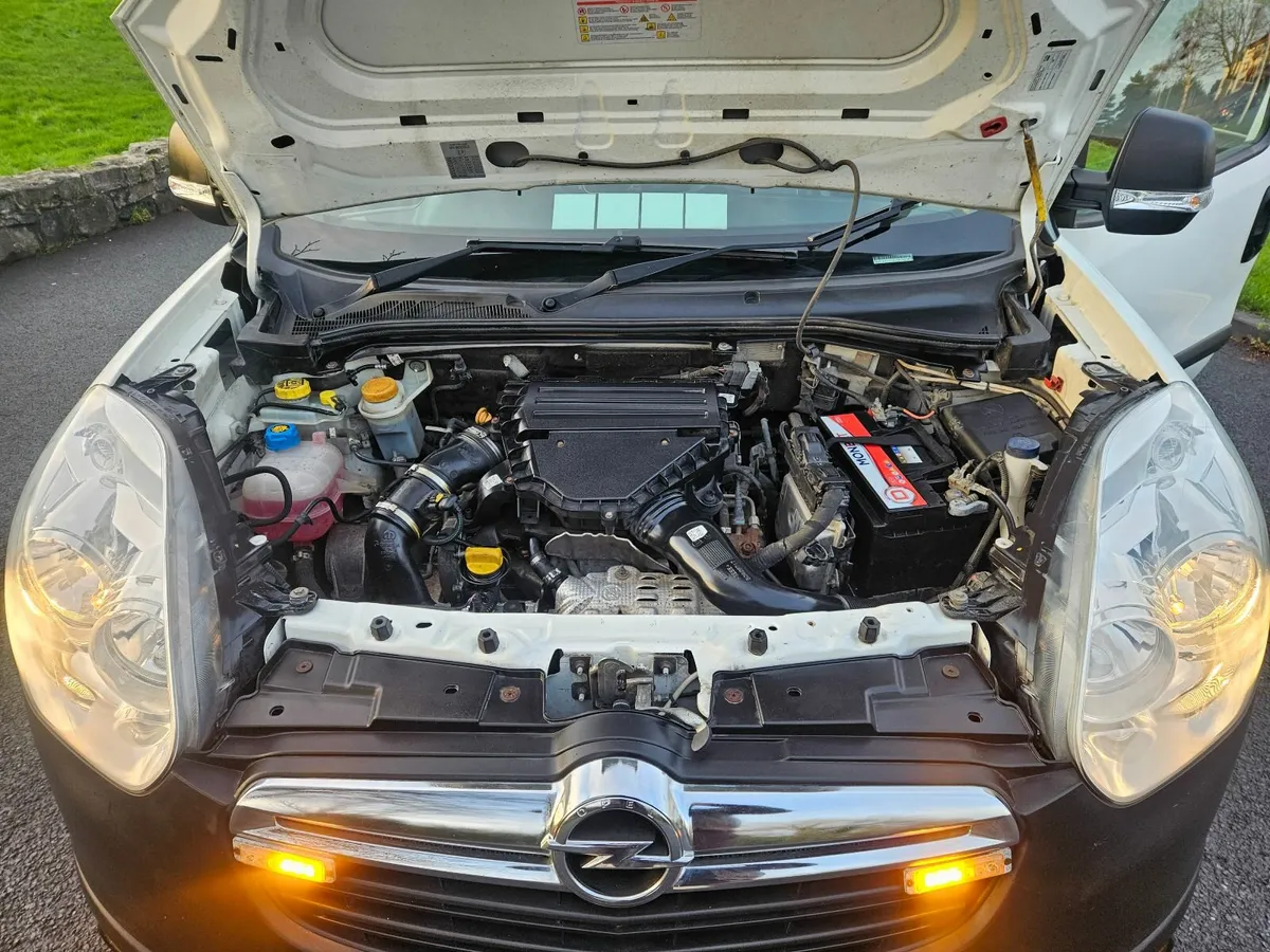 Opel Combo 172 , Low Km 138k, Fresh CVRT / Service - Image 4