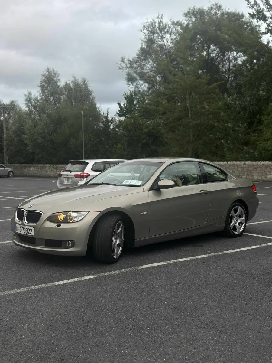 BMW 3-Series 2008 - Image 1
