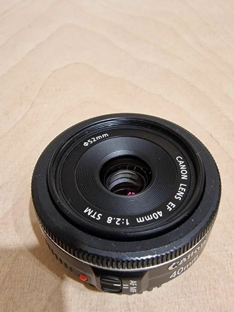 Canon EF 40mm f/2.8 STM - Image 2