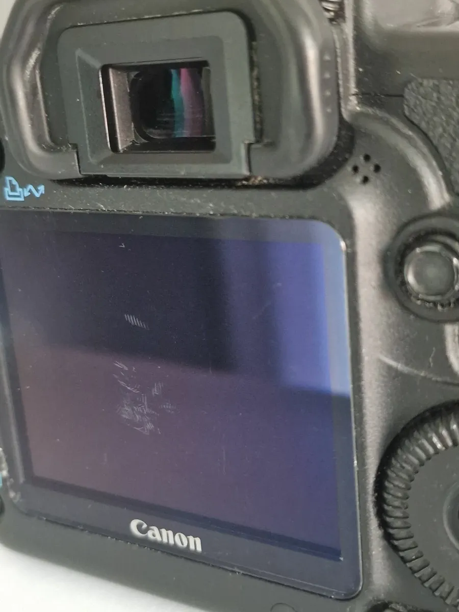 Canon 5D Mark II Full Frame DSLR  Body Only - Image 2