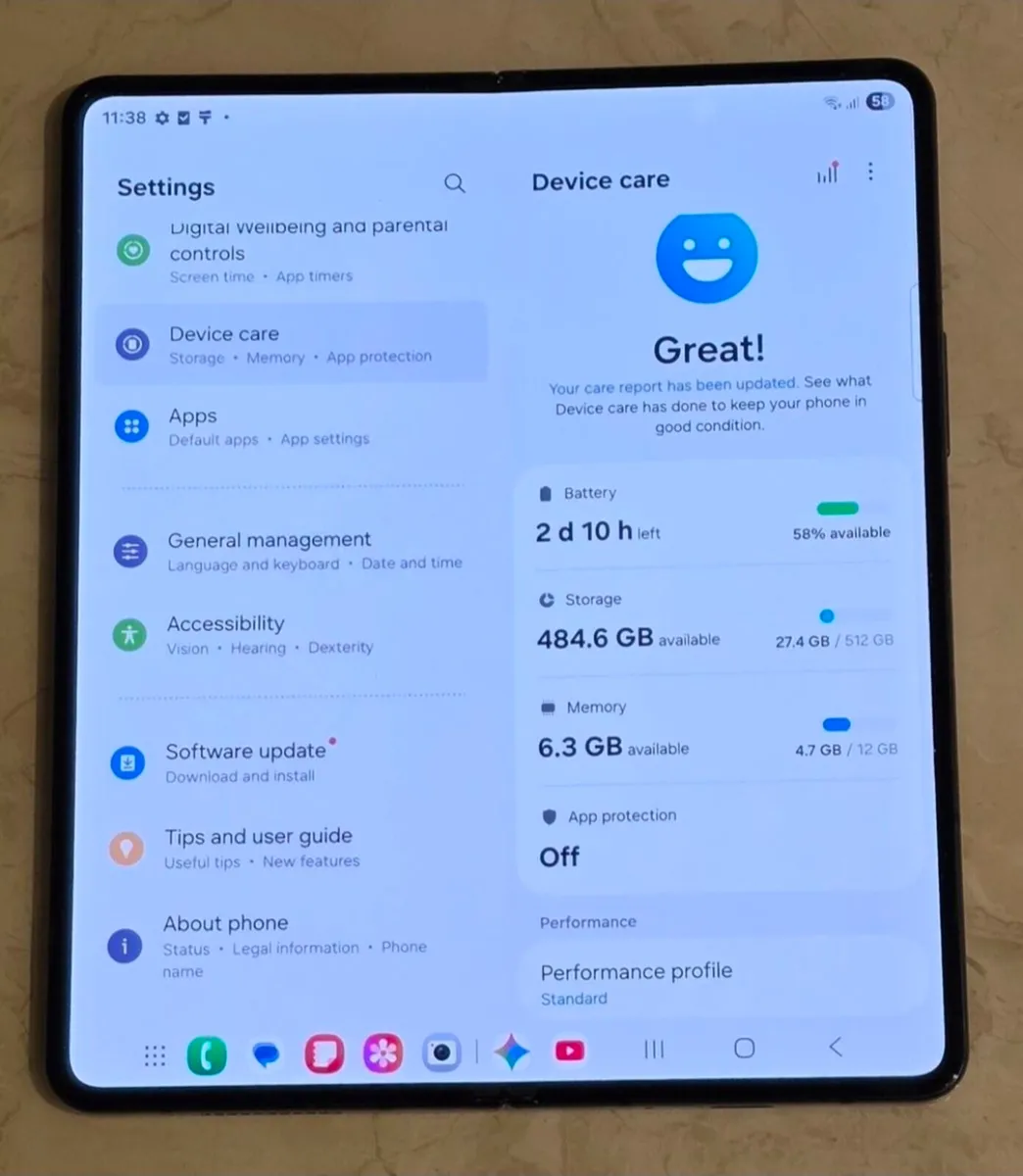 Samsung Galaxy Z Fold 4 - 512MB Storage 12GB RAM - Image 1