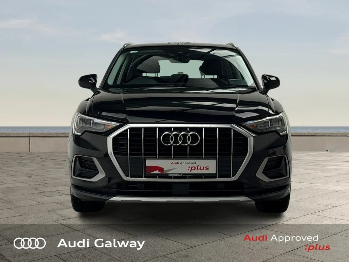Audi Q3 45 TFSI E S Tronic SE - Image 2